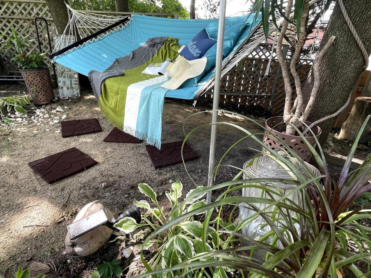 Schaumburg Paradise Oasis With A Secret Garden And Private Pool Exteriér fotografie