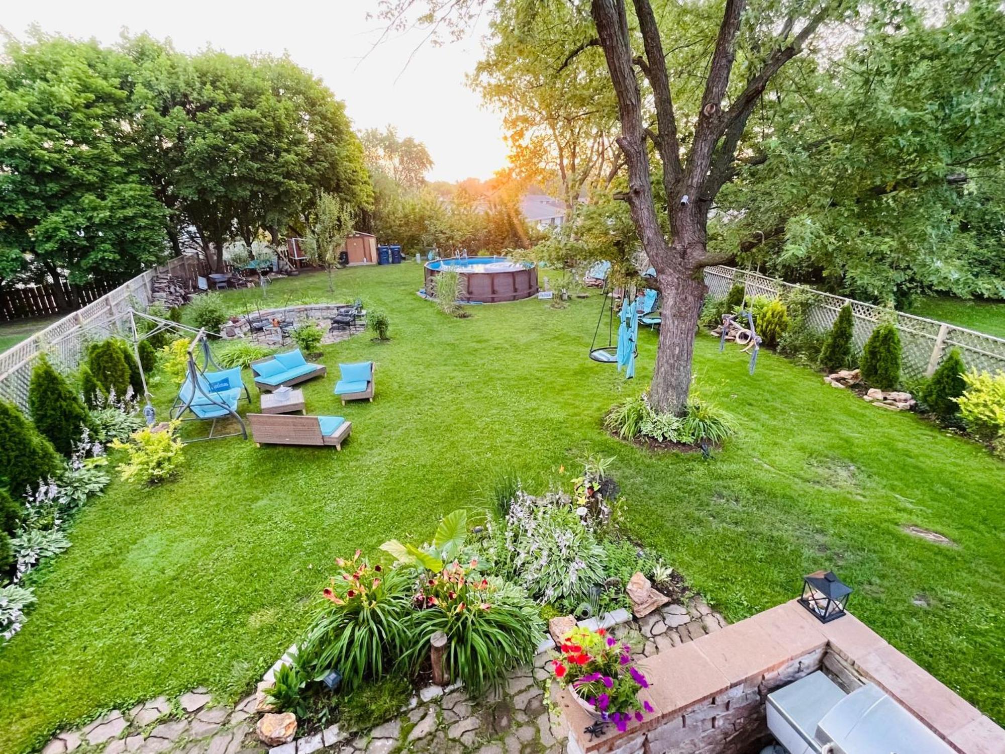 Schaumburg Paradise Oasis With A Secret Garden And Private Pool Exteriér fotografie